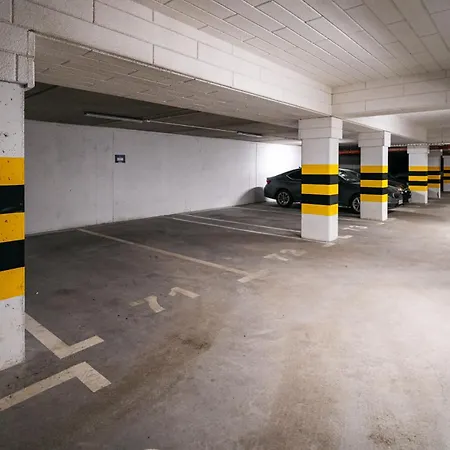 Beige Harmony For Family & Business With Parking And Ac By Uniquerent * Wrocław