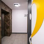 Beige Harmony For Family & Business With Parking And Ac By Uniquerent Wroclaw