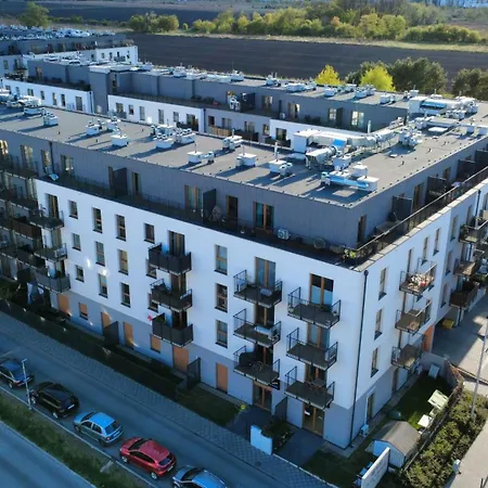 Lejlighed Beige Harmony For Family & Business With Parking And Ac By Uniquerent Wrocław
