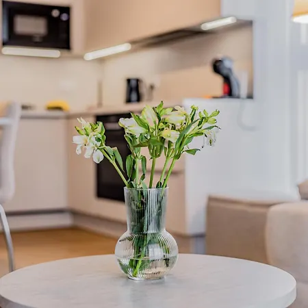Beige Harmony For Family & Business With Parking And Ac By Uniquerent *