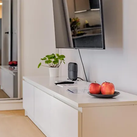 Apartman Beige Harmony For Family & Business With Parking And Ac By Uniquerent
