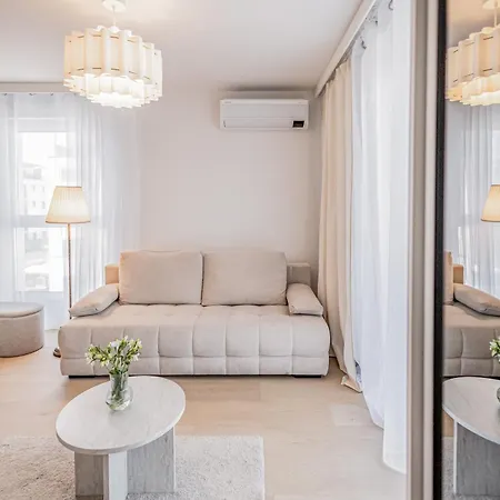 Beige Harmony For Family & Business With Parking And Ac By Uniquerent *
