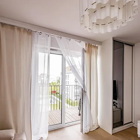Beige Harmony For Family & Business With Parking And Ac By Uniquerent Wrocław