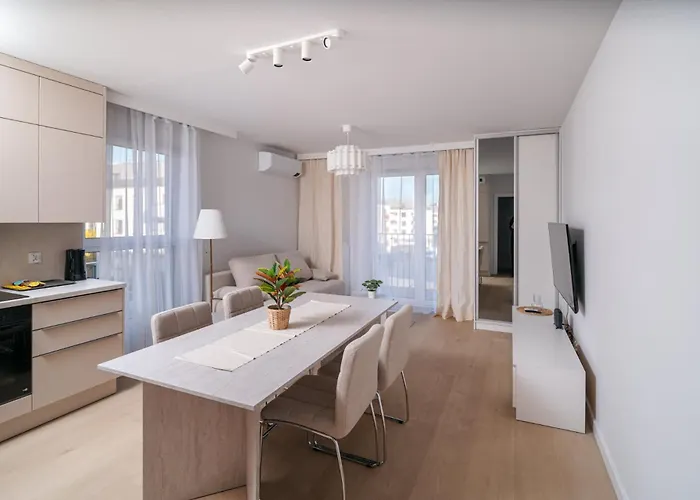 Beige Harmony For Family & Business Apartment *